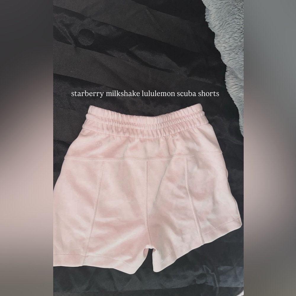 lululemon athletica Women's Starberry Milkshake Shorts